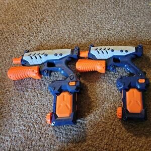 Vintage Super Soaker Shotwave Compact Squirt Gun Lot of 2, Excellent Condition